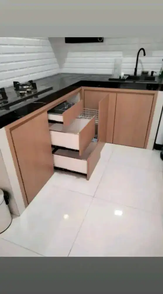 Kitchen set minimalis hpl custom