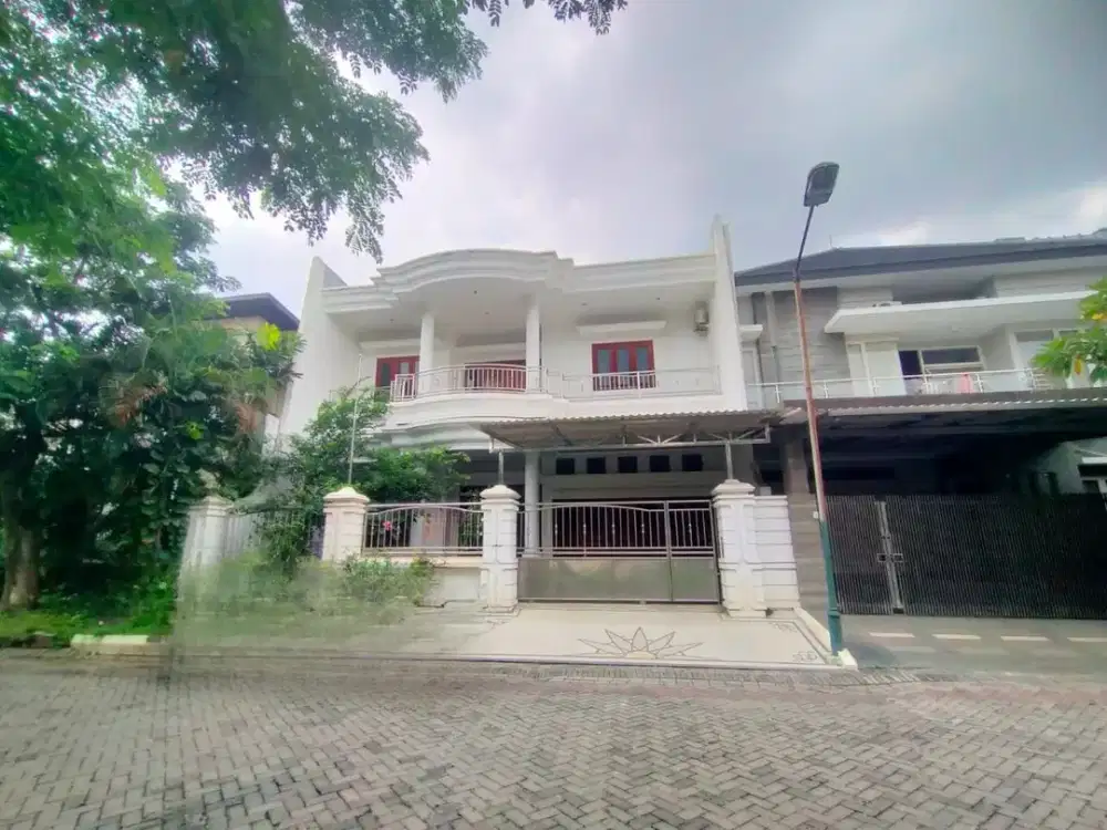 Rumah Siap Huni Pakuwon City Dekat PCM,Gloria,WM