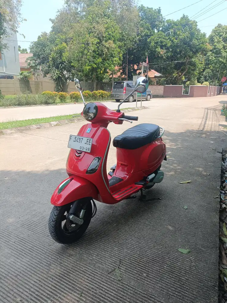 #jual Bu Vespa LX IGET 125cc Pajak panjang