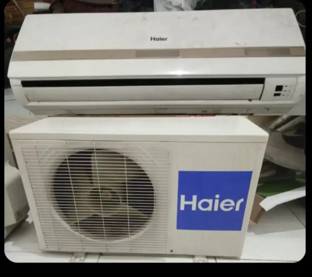 Jual ac Haier 1/2 pk lowwat 320 watt kondisi 95% ori semua