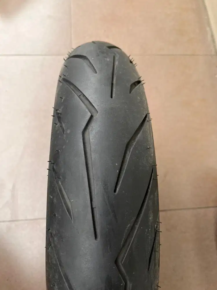 Pirelli Diablo Rosso Sport 110/70-17