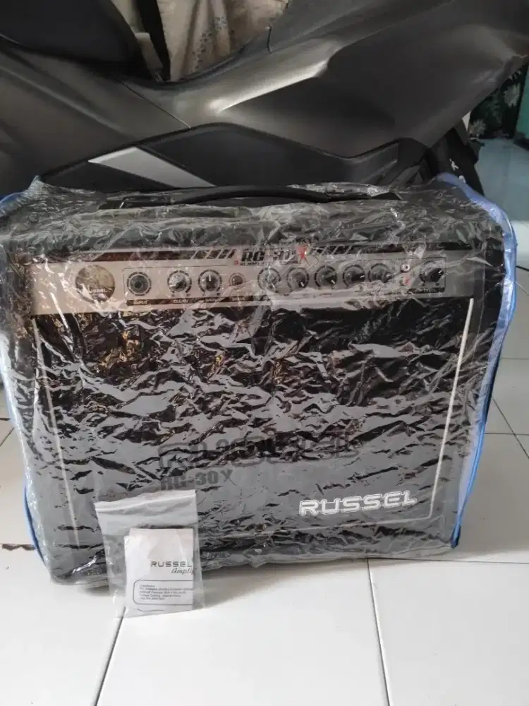 Ampli gitar Russell RG30X