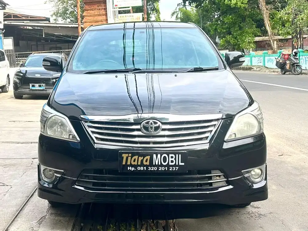 Toyota Kijang Innova 2.0 G Luxury Automatic Th 2012