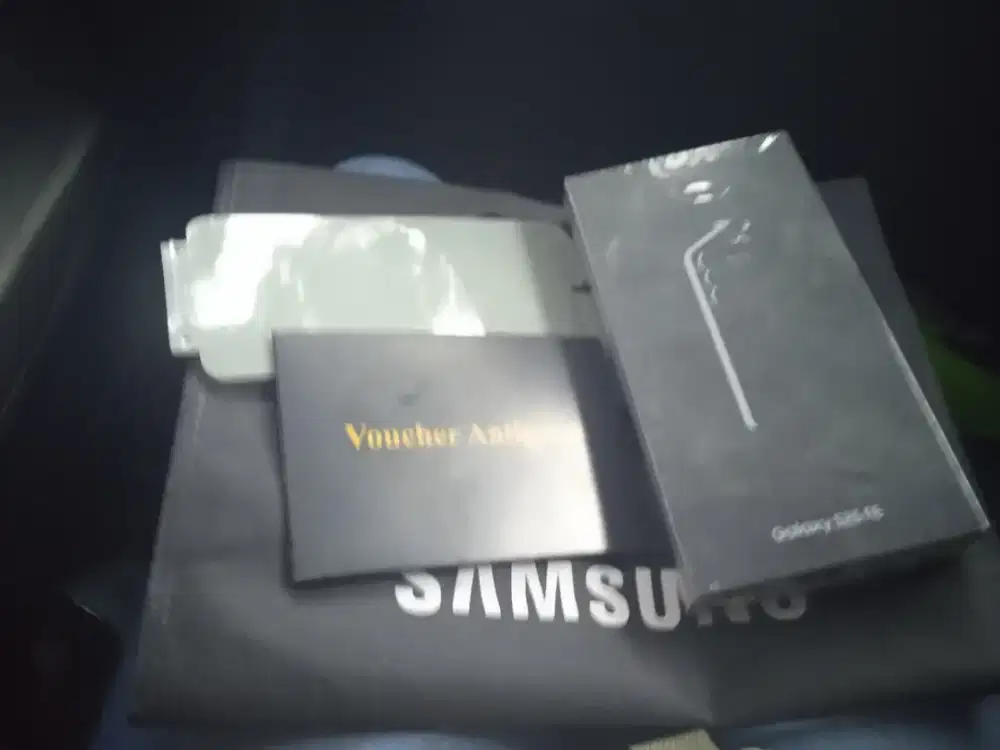 Dijual hp samsung S25 FE 8/256GB warna Jetblack masih baru bersegel