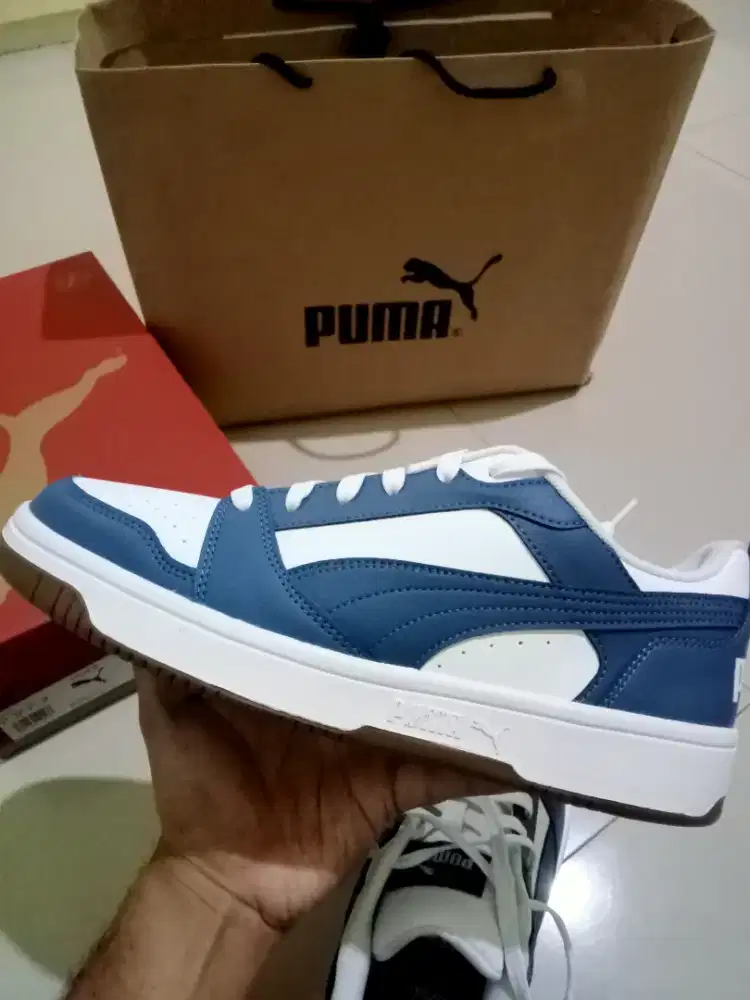 Sepatu puma size 42 baru belum di pakai