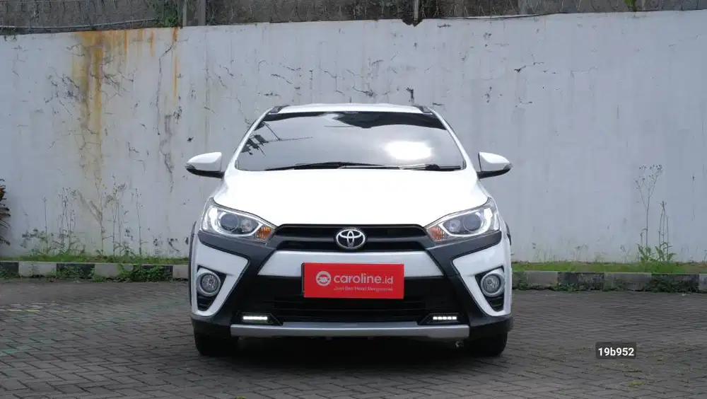 TOYOTA YARIS S TRD HEYKERS 1.5 AT 2017 PUTIH