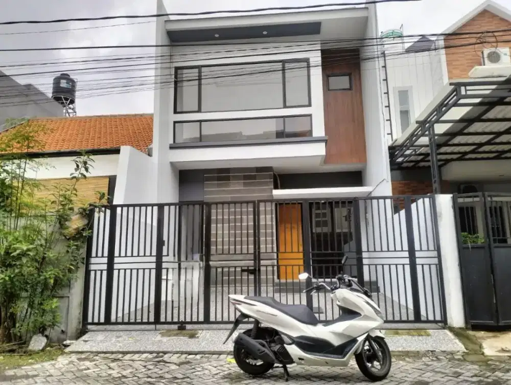 Rumah Baru Gress Klampis Surabaya