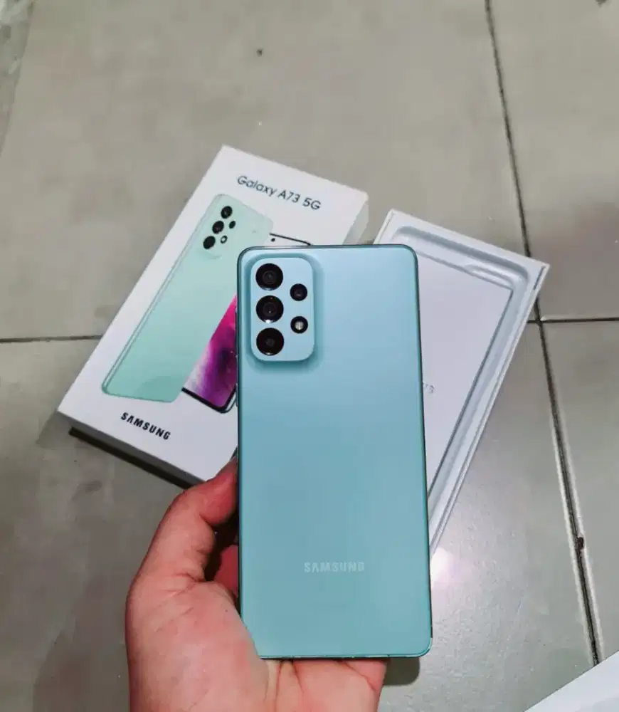 Samsung galaxy A73 5G 8/256 sein Fullset