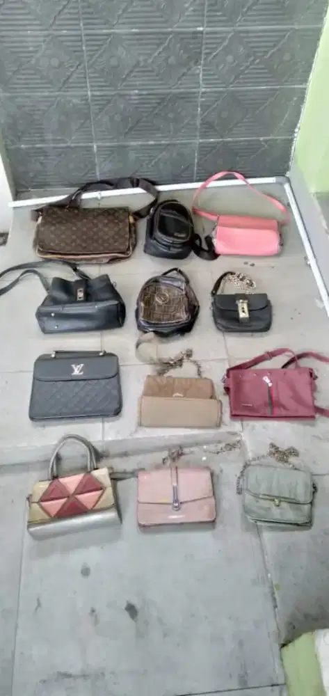 Di jual semua macam tas murah  wa dan hp aja