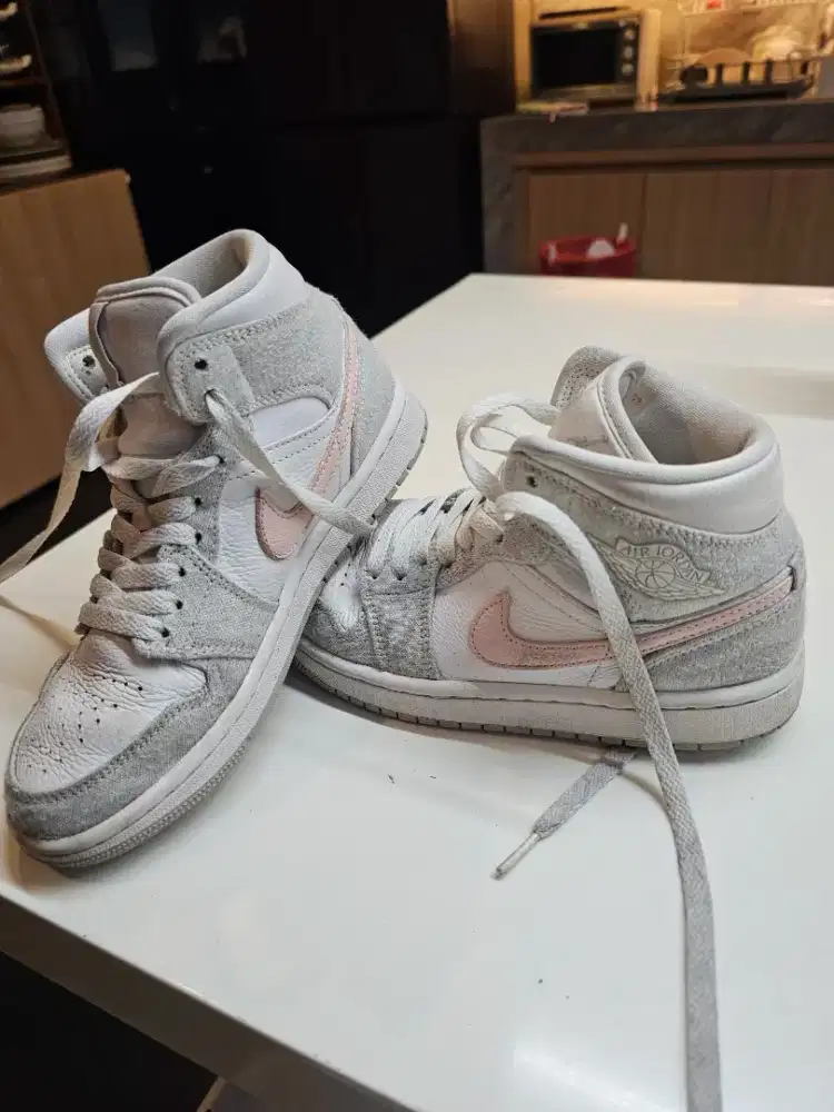 Nike AJ mid SE Light Iron Ore