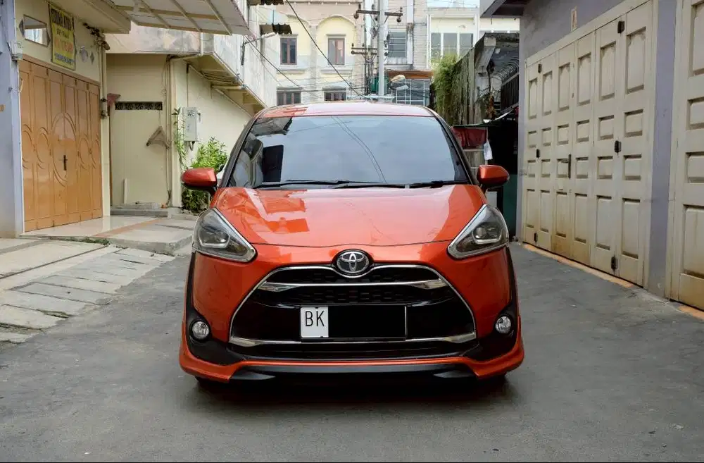 DP 15 JT‼️Toyota Sienta Q 1.5 A/T 2016