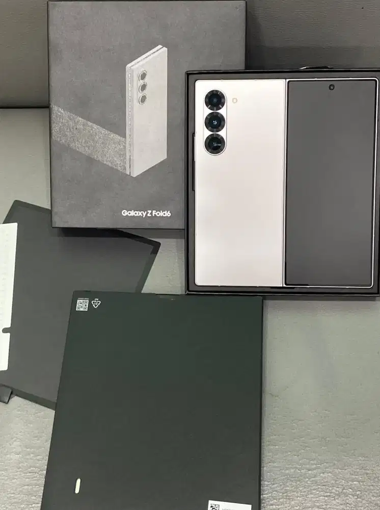 samsung Z fold 6 ram 12/256gb fullset