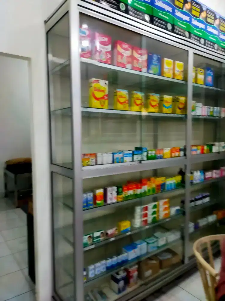 Steling obat atau apotek