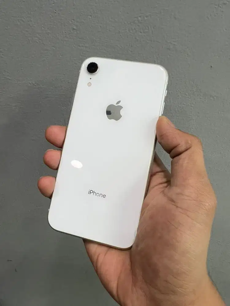 iPhone XR 128gb iBox