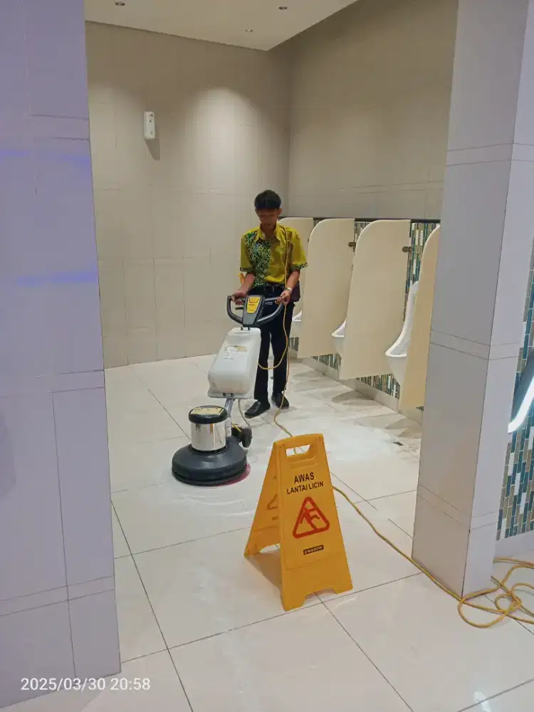 CARI LOKER CLEANING SERVICE