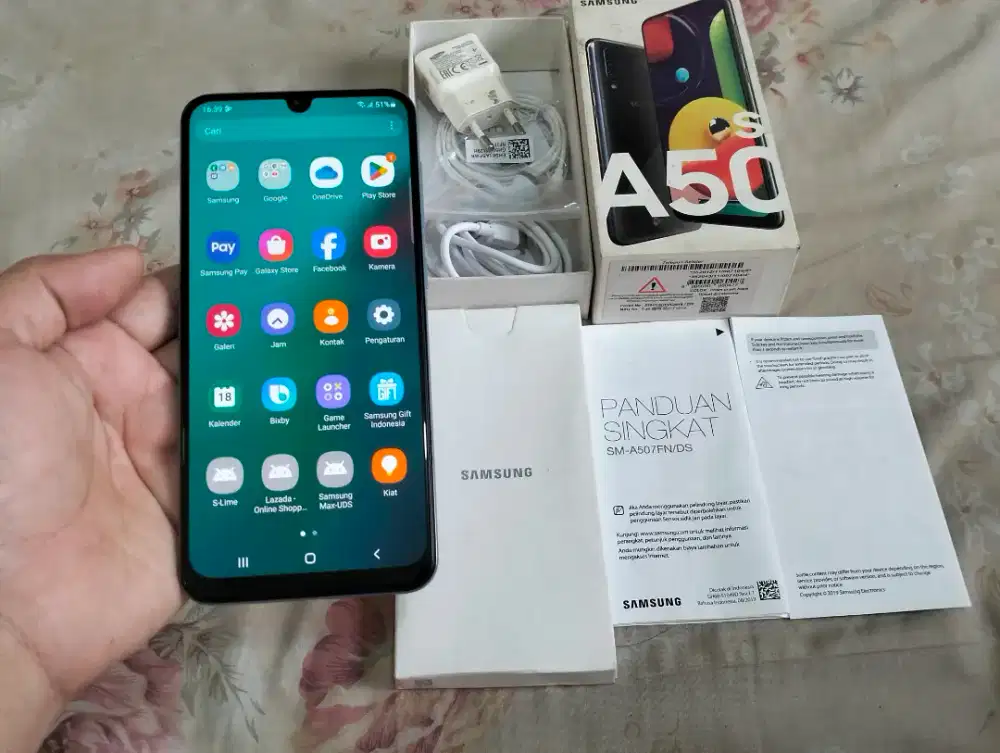 BUTUH UANG SAMSUNG GALAXY A50S RAM 4GB / 64GB 4G AMOLED 6.4in 48MP NFC