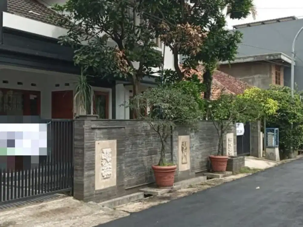 Rumah Dekat Tol Pasteur Jalan Gunung Gunungan