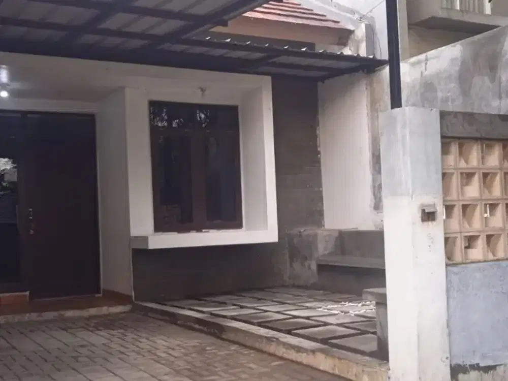 Rumah Minimalis Komplek Puridago Antapani