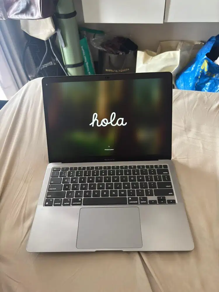 Macbook Air M1 (8/256), ex pribadi