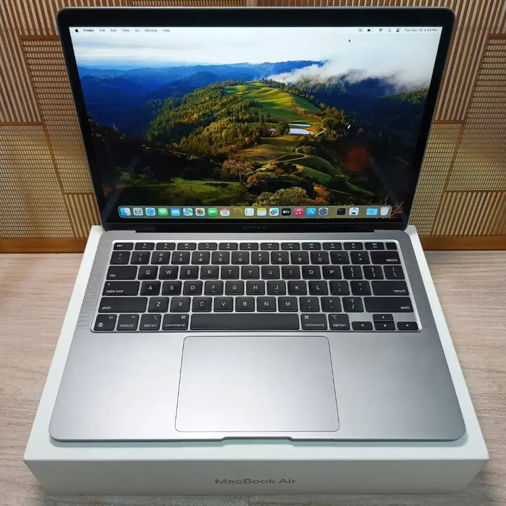 MACBOOK AIR M1 Ram 16gb ssd 256gb fungsional aman 100%
