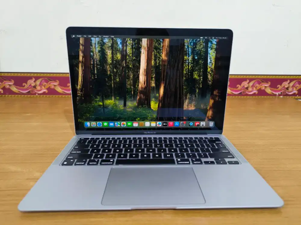 MacBook Air Retina M1  2020