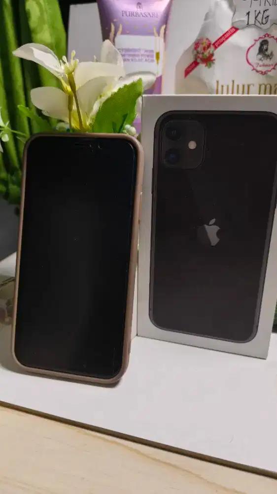 Iphone 11 64 gb resmi