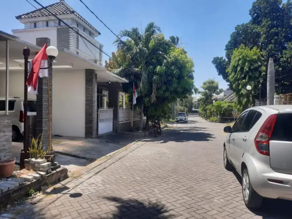 LELANG Rumah di GKB jln.jawa asri II/III NV -25 desa.yosowilangun ,kec.manyar Gresik