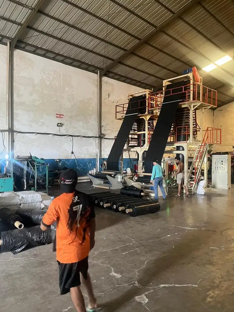 Lowongan operator extruder mesin tiup plastik