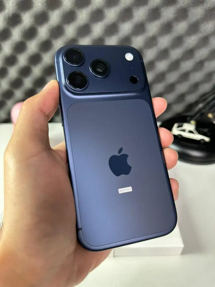 iPhone 17 Pro 256gb Deep Blue iBox