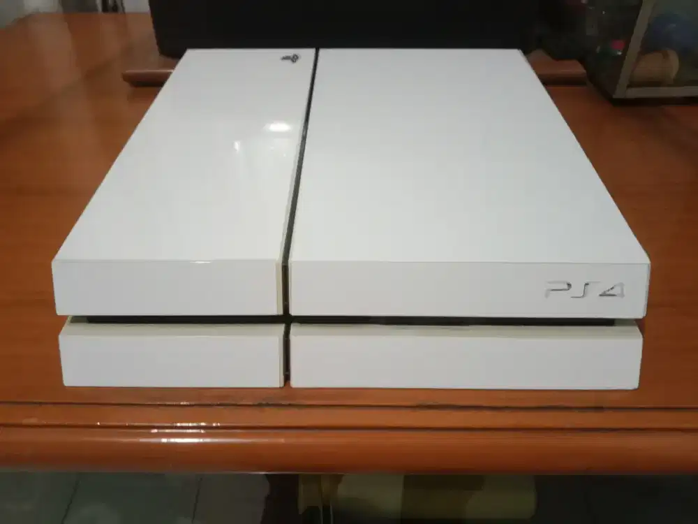 PS4 Fat ori 500gb Free dijual cepat