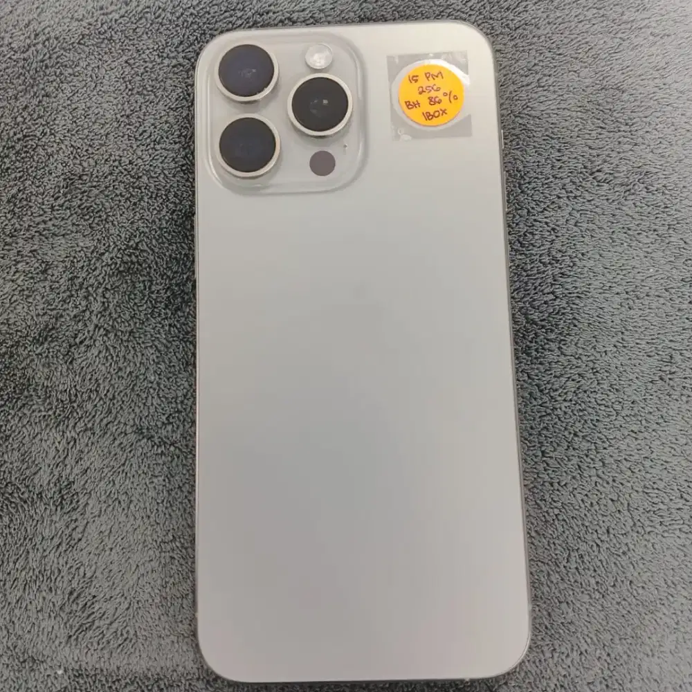 iPhone 15 ProMax 256 ex iBox Nat.Titanium BH 86%