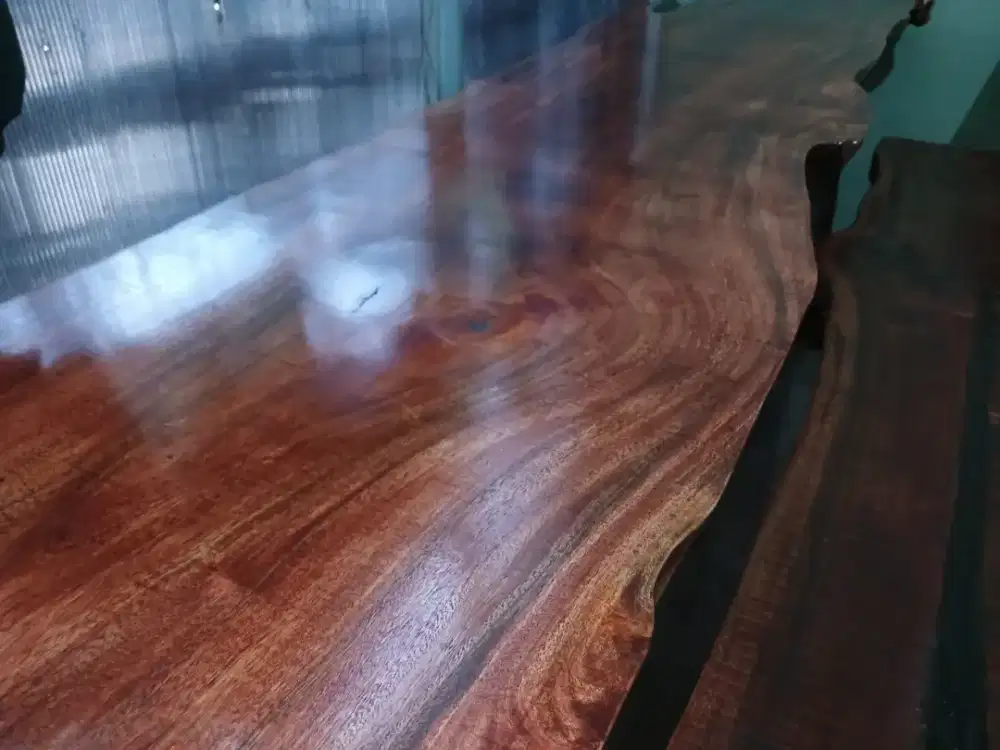 Meja solid istimewa berat mantap boskuh