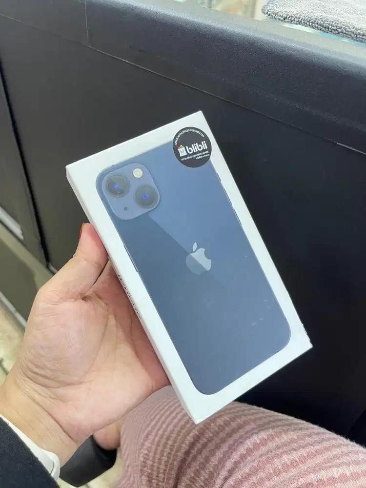 Iphone 13 128 Midnight New Garansi Resmi Segel