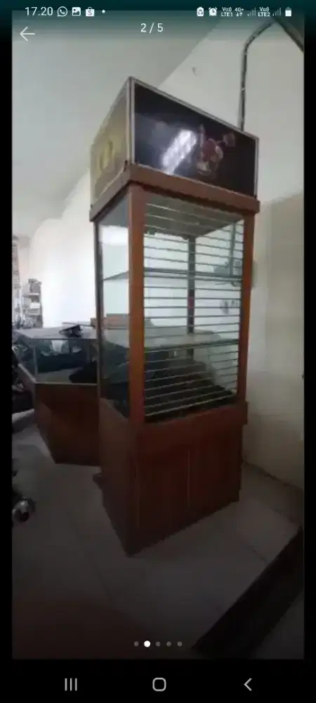 Dijual etalase bekas toko mas