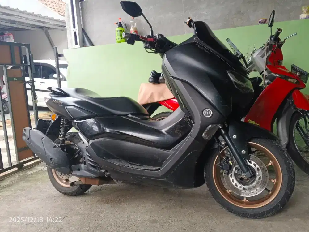 Nmax 2021 std jual murah baca deskripsi