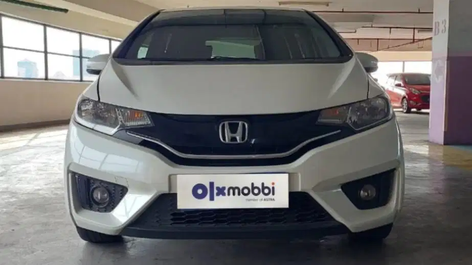 TDP 8,JT Honda Jazz 1.5 S Bensin-AT Putih 2016