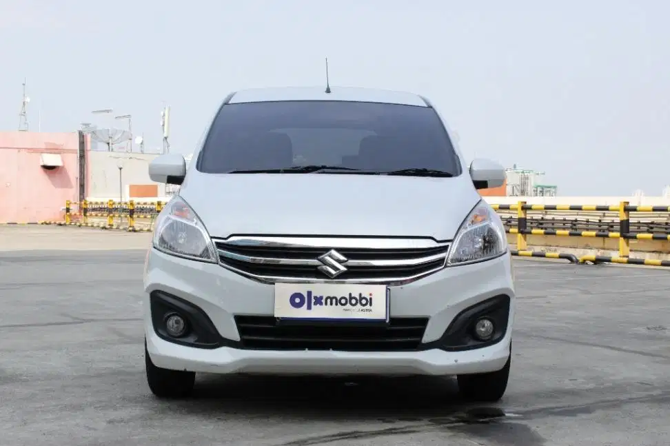 TDP 6,JT Suzuki Ertiga 1.4 GL Bensin-MT Putih 2017