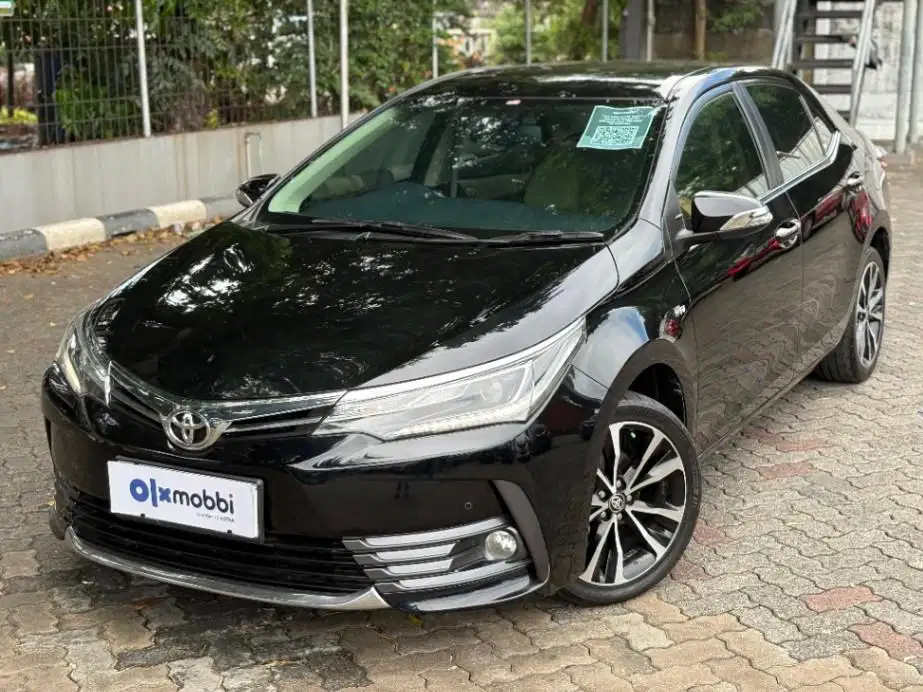 TERMURAH Toyota Corolla Altis 1.8 V Bensin-AT 2016 SMD
