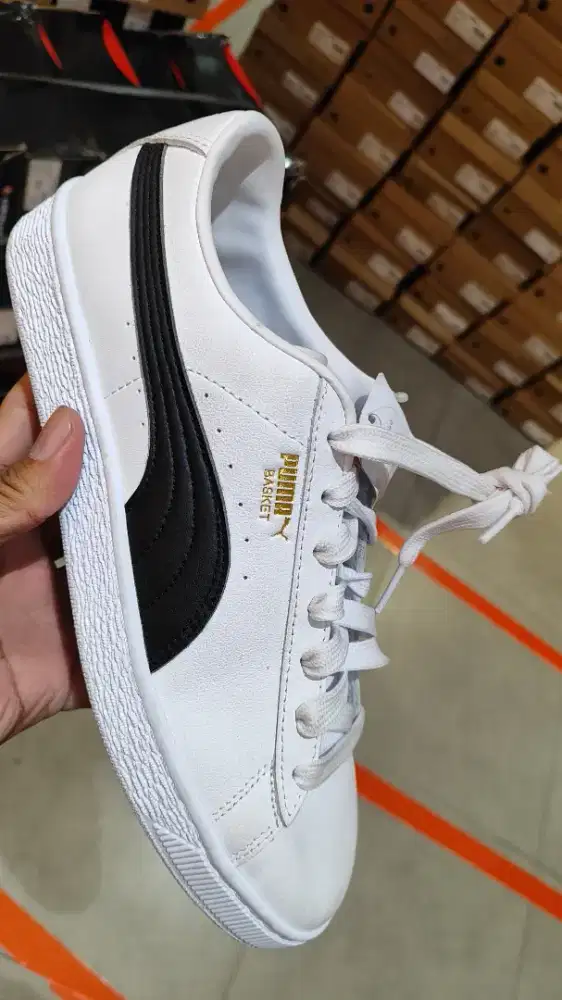 Sepatu Puma Basket