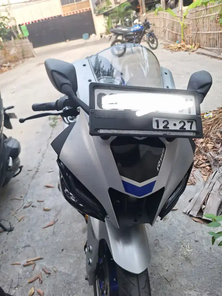 YAMAHA R15M 2023
