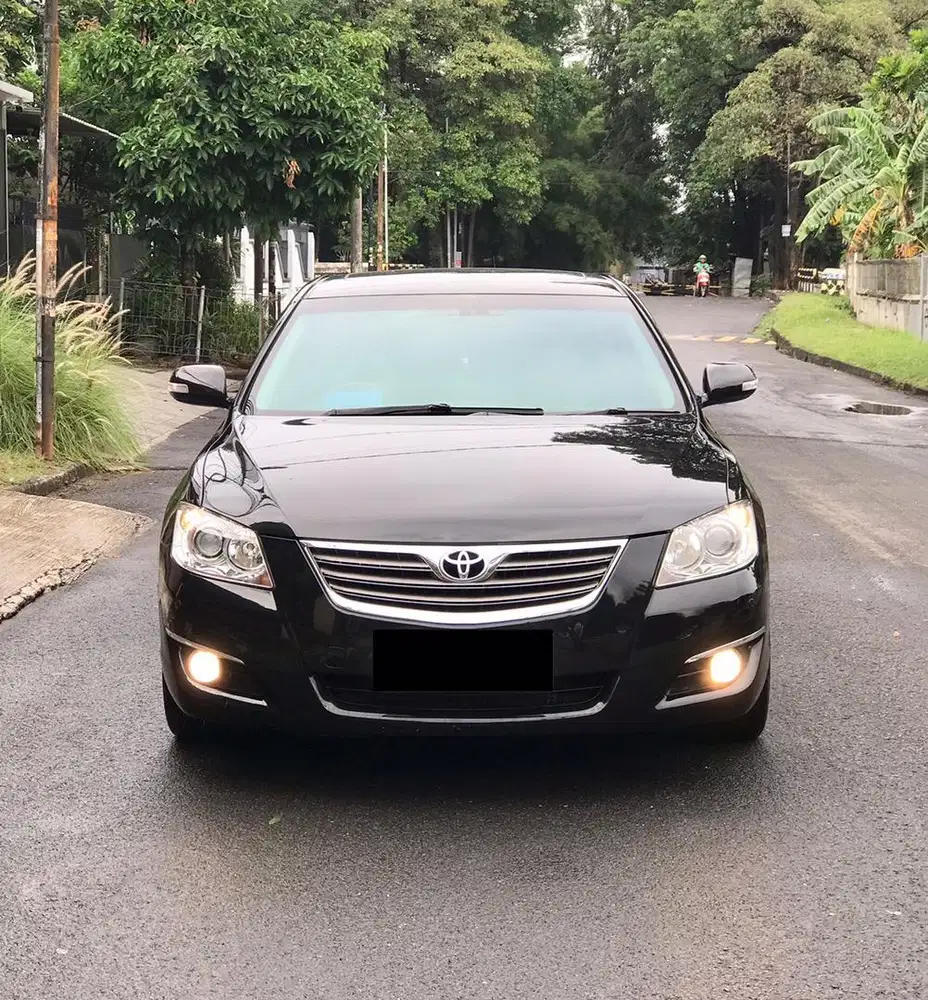 Toyota Camry 3.5 Q AT Hitam 2010 Kondisi Siap Pakai