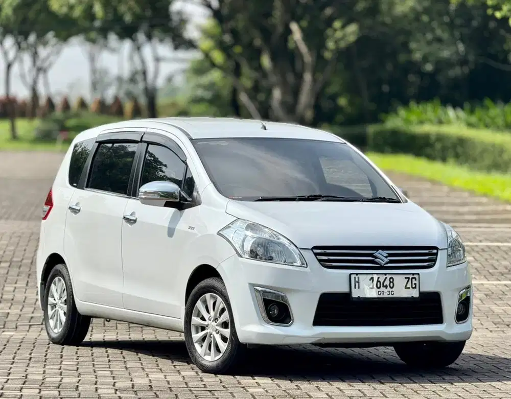 DP 4 jt! Suzuki Ertiga GX Matic 2015 Antik Spt Baru!!