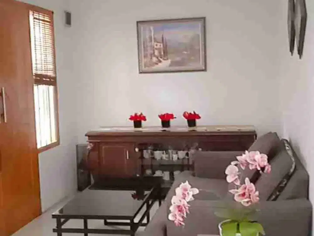 dijual rumah siap huni di sayap kebon kopi