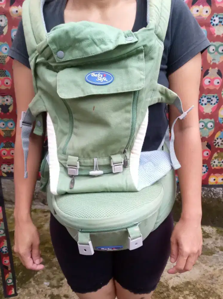 Gendongan anak  (Baby safe)