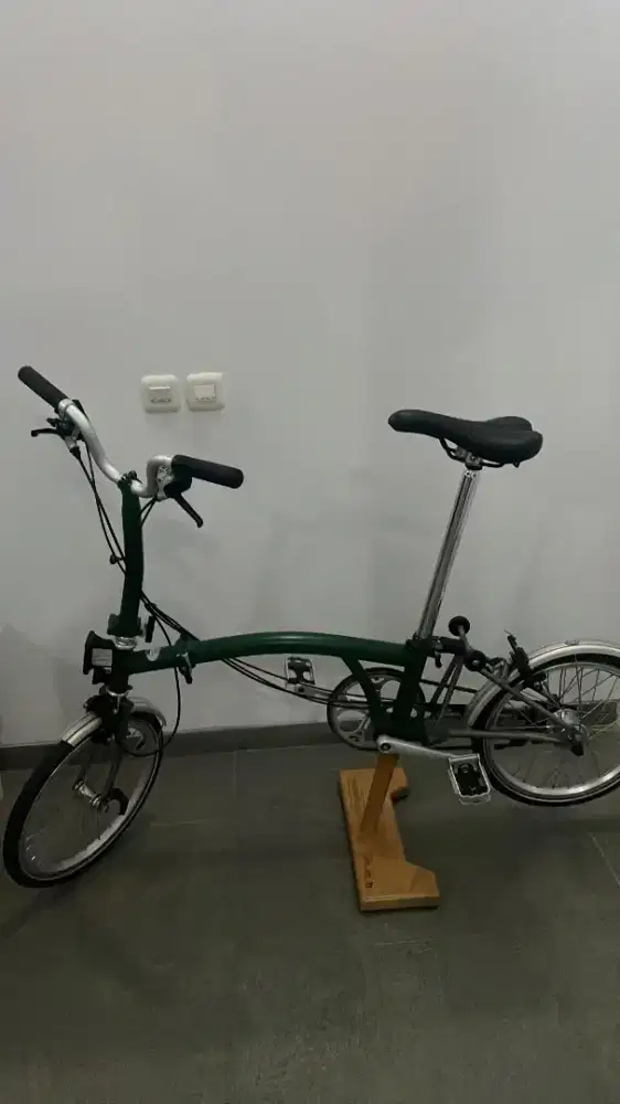 Jual cepat sepeda Brompton C Line M6L