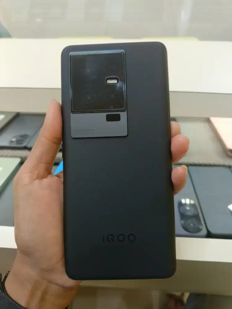 Jual hp Bks iqoo neo11 16+8gb black mlus no mnus brng ok lngkp ori