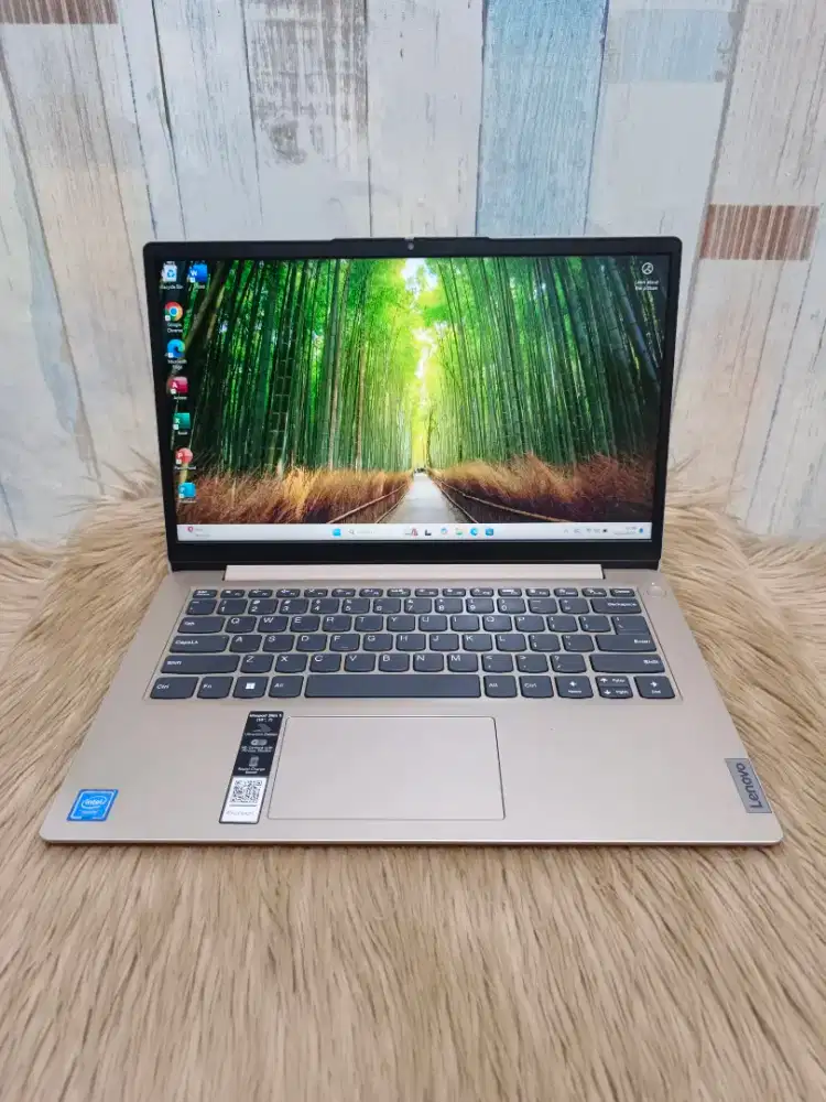 Laptop Tahun 2023 Lenovo Ideapad Slim 1i Celeron N4020 Ram 8 Ssd 512