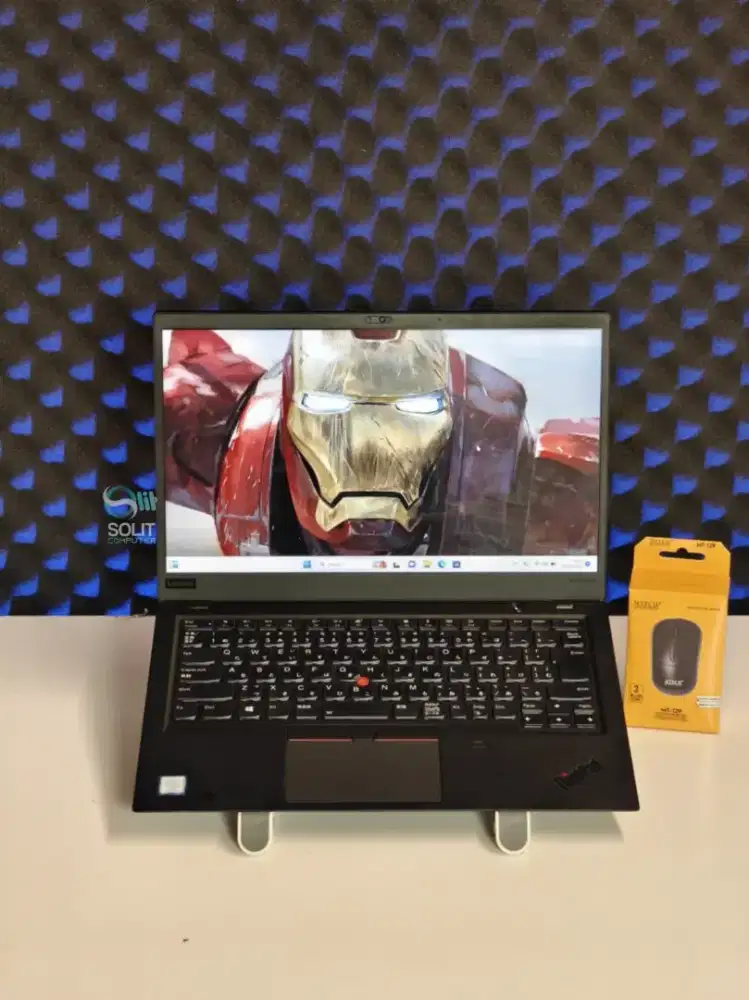 Lenovo Thinkpad X1 Carbon 6th | i5 Gen 8 | 8/256GB | FREE MOUSE!