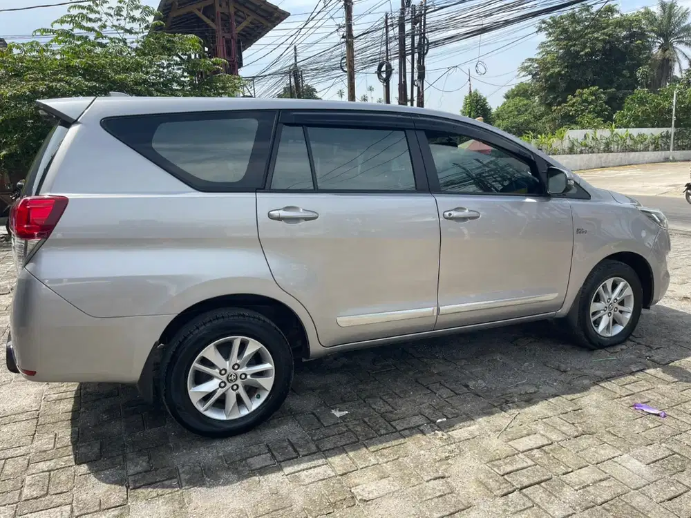 Toyota Kijang Innova 2020 Bensin