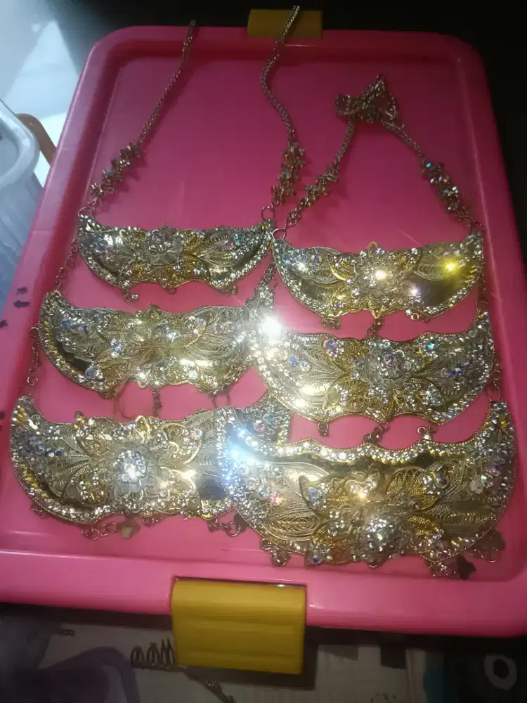 JUAL SATU SET KALUNG PENGANTIN WANITA-PRIA